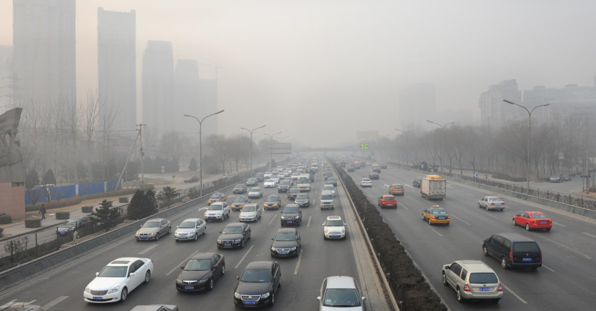 大気汚染　車