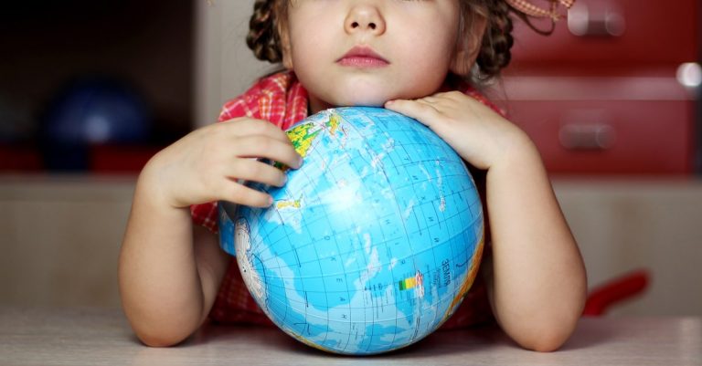 世界のなかで児童労働が多い地域をランキングで紹介